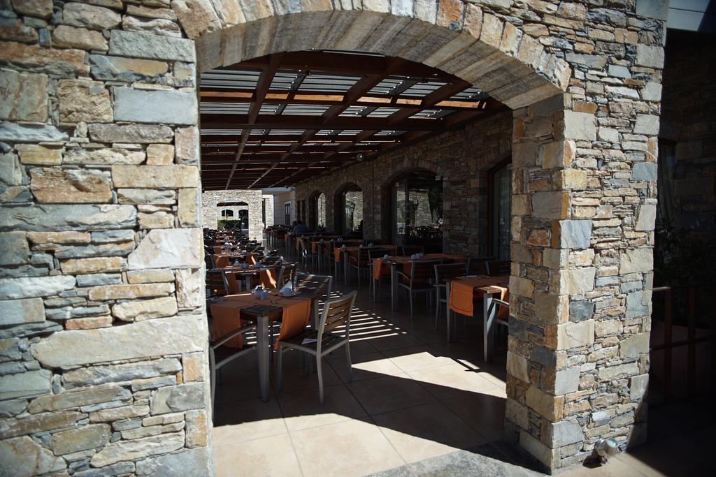 Valis Resort Hotel Volos Exterior photo The interior of the restaurant